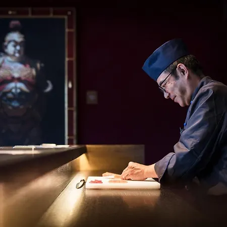 酒店 Four Seasons 5*