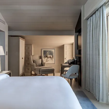 Hotel Four Seasons