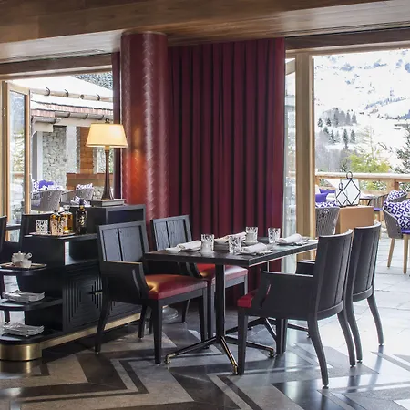 酒店 Four Seasons 5*