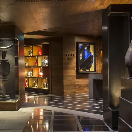 Four Seasons فندق موجوف